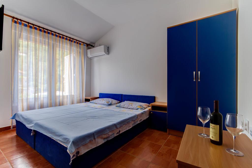 Dom Apartments Budva Exteriör bild